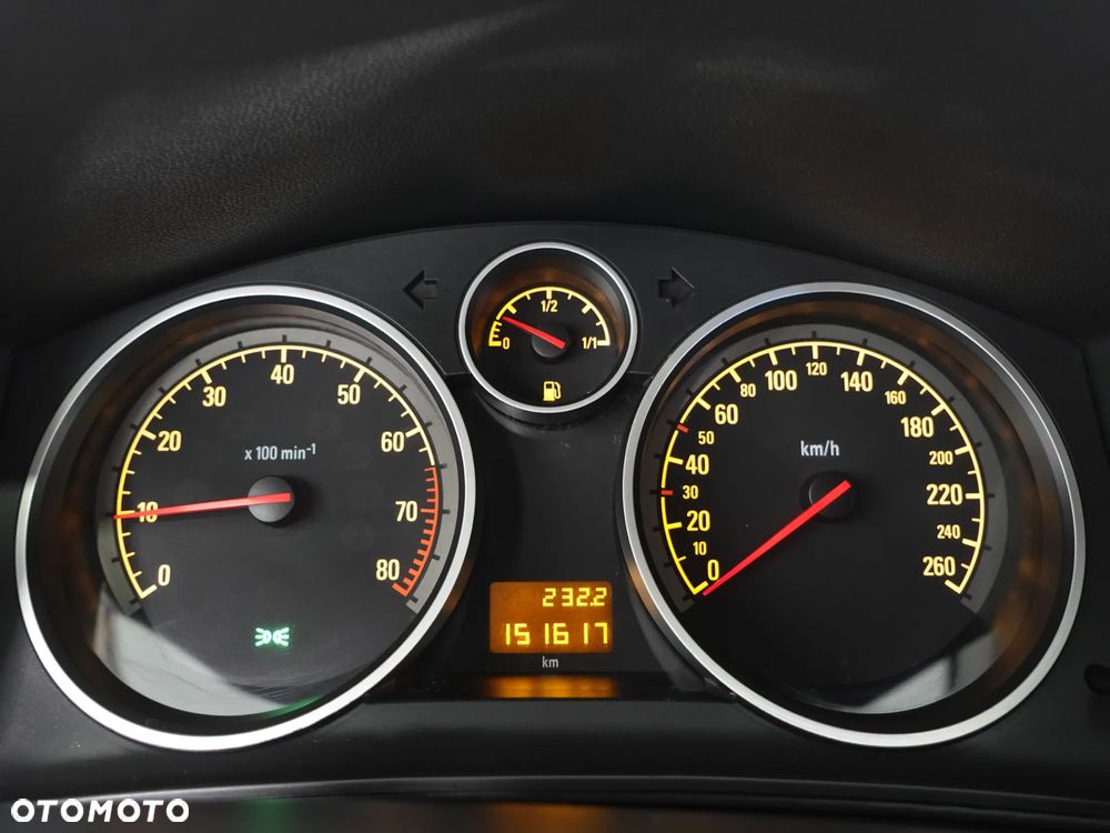 Opel Astra - 36