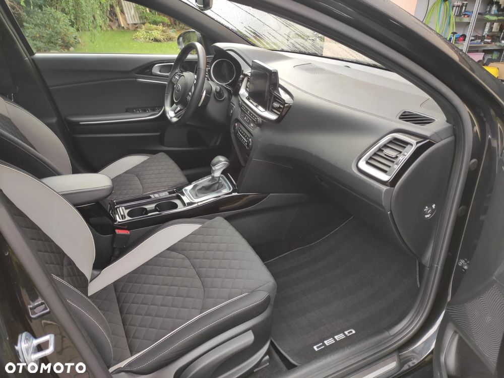 Kia ProCeed 1.4 T-GDI GT Line DCT - 23