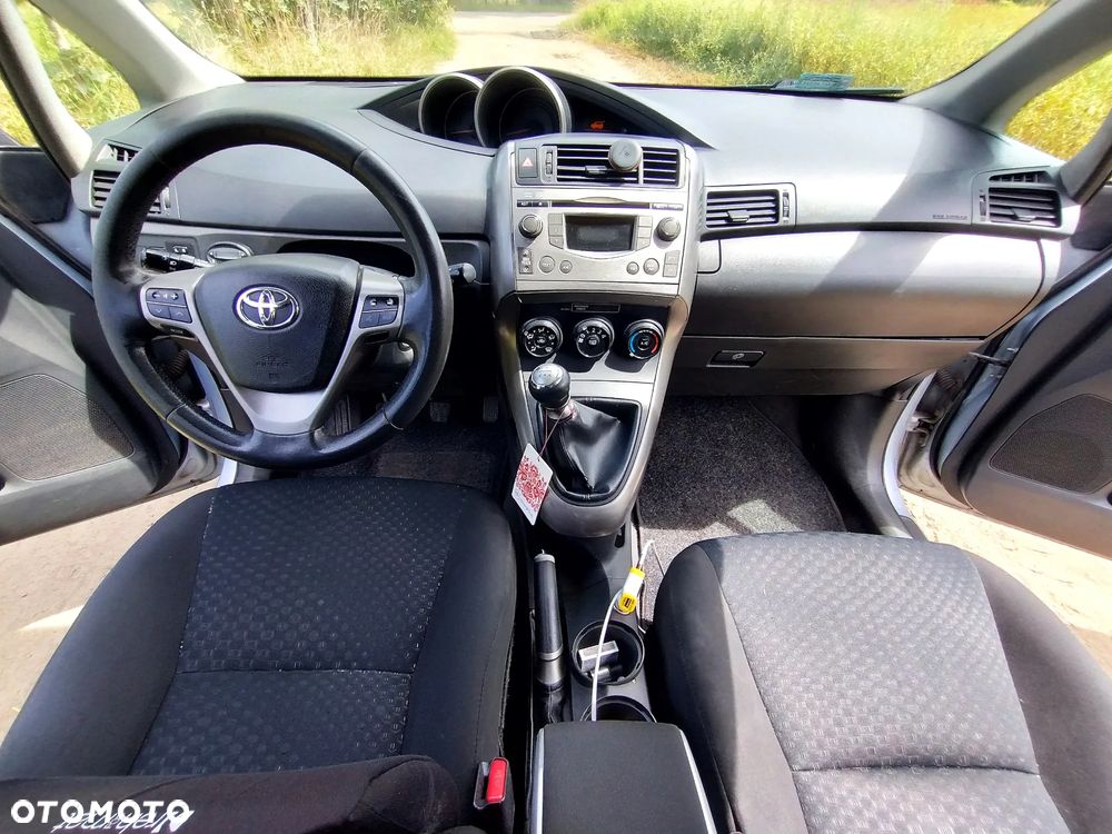 Toyota Verso 2.0 D-4D Sol - 13