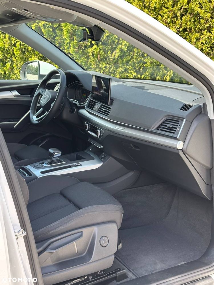 Audi Q5 50 TFSI e Quattro S tronic sport - 9