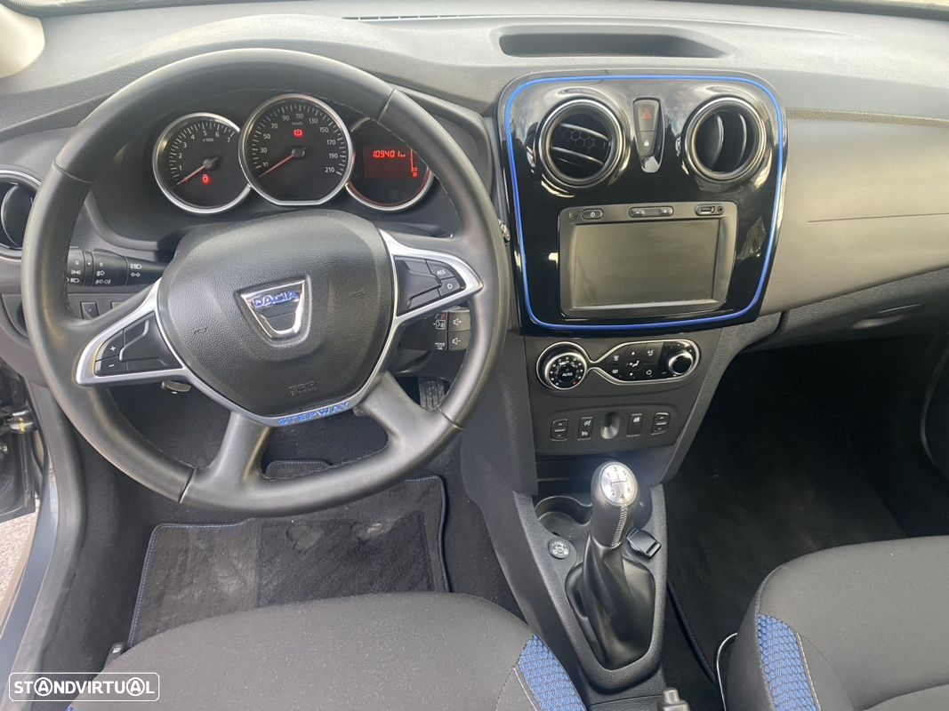 Dacia Sandero - 7