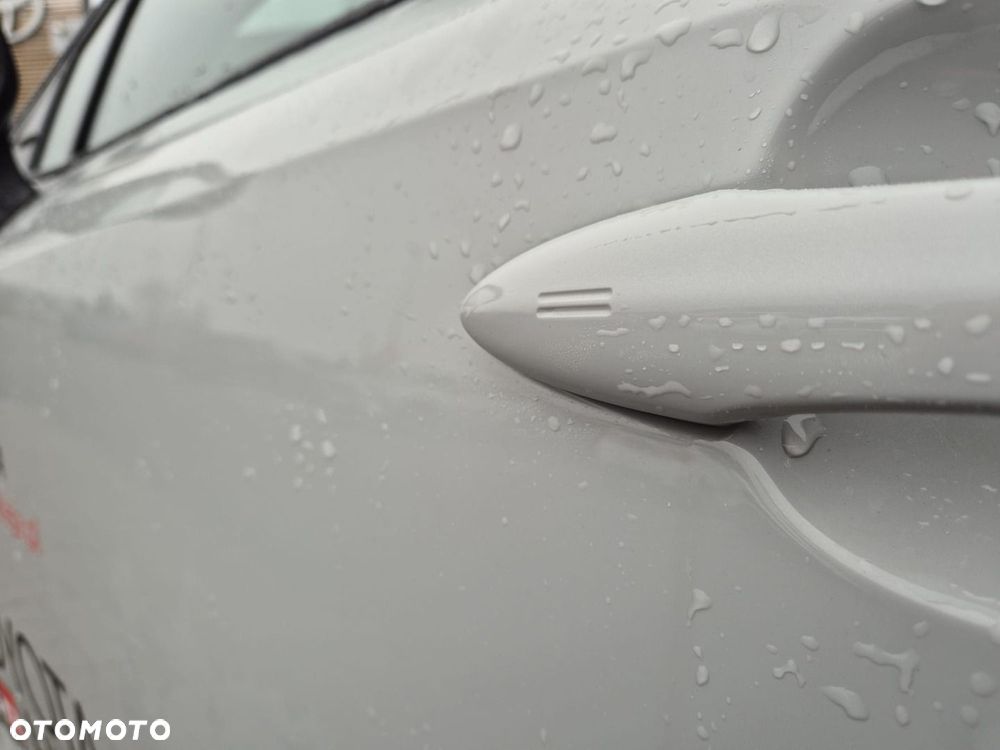 Toyota Corolla 2.0 Hybrid GR Sport - 26