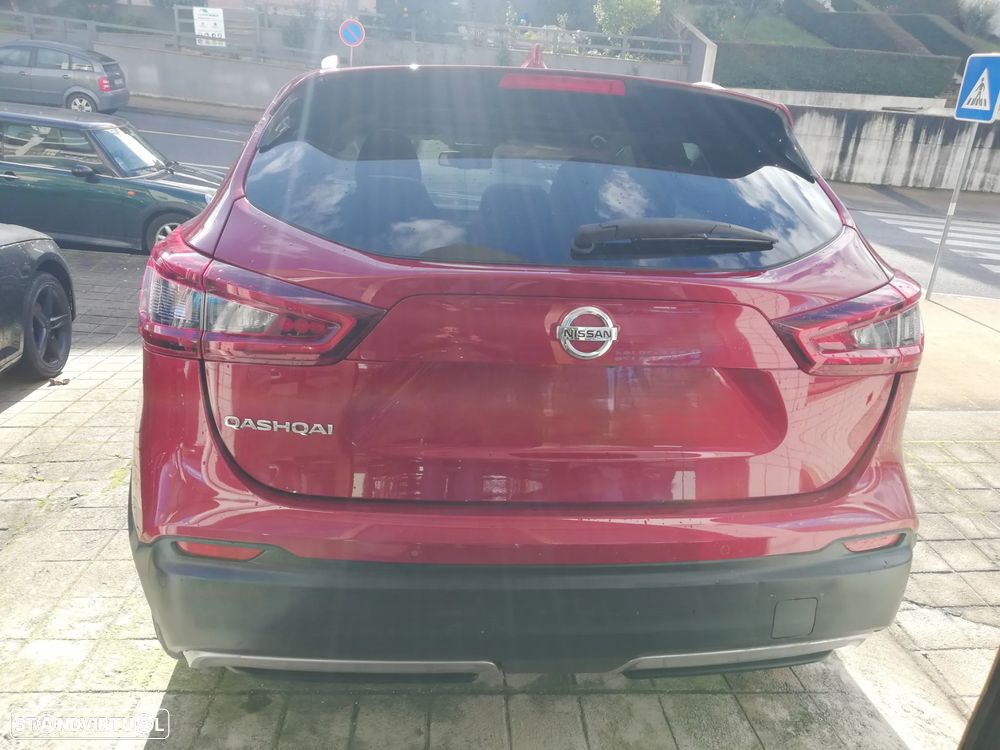 Nissan Qashqai 1.5 dCi N-CONNECTA - 4