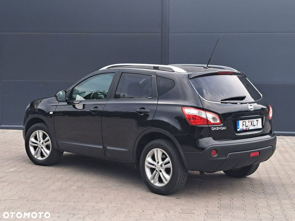 Nissan Qashqai - 4