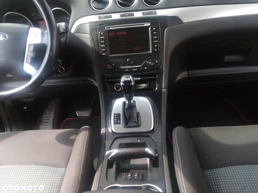 Ford S-Max 2.0 TDCi Titanium - 14