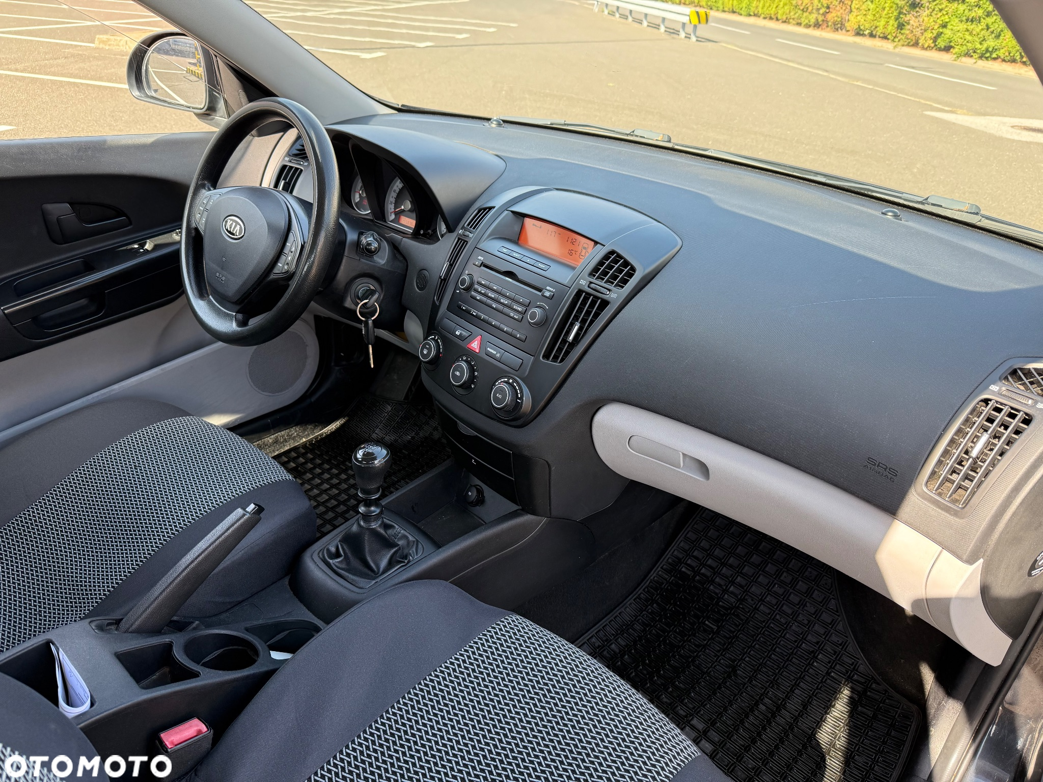 Kia Ceed 1.4 CVVT LX Basis - 34