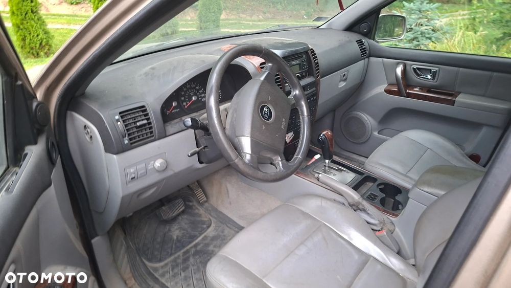 Kia Sorento 2.5 CRDi Freedom + - 6