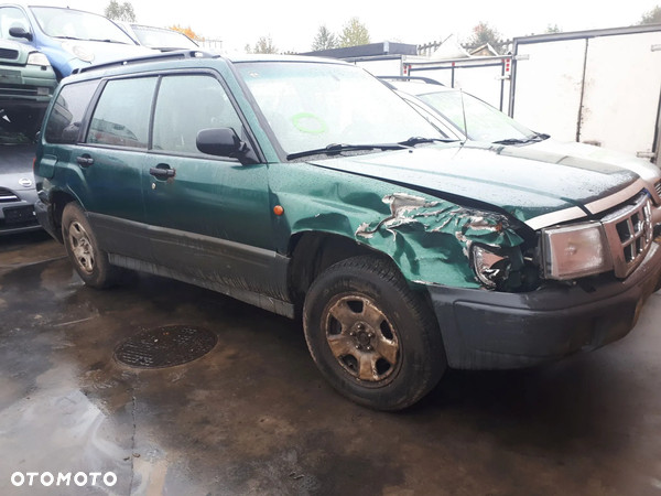 SUBARU FORESTER I 97-00 DRZWI PRZÓD TYŁ PRAWE LEWE 8G2