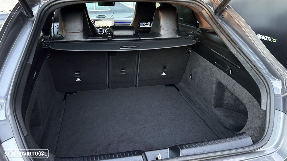 Mercedes-Benz CLA 200 d Shooting Brake 8G-DCT AMG Line - 38