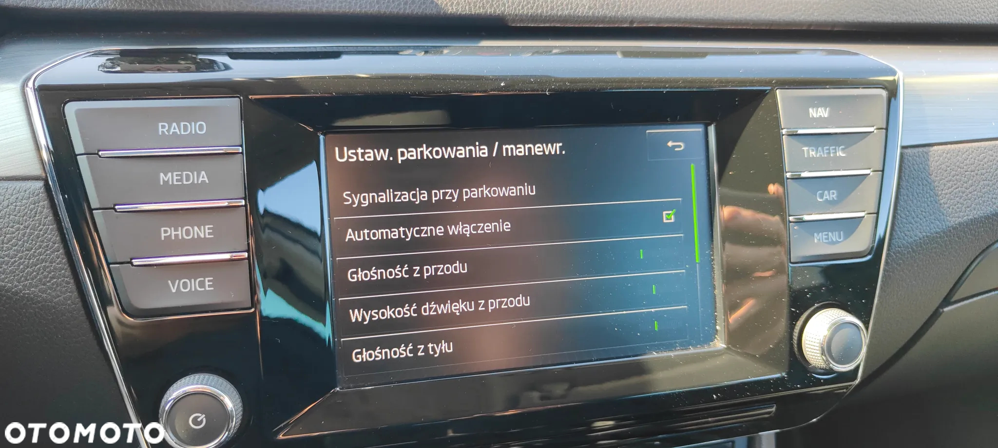 Skoda Superb 1.4 TSI ACT Style - 29