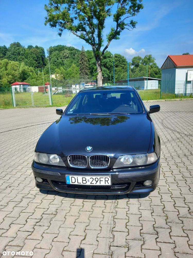 BMW Seria 5 - 1
