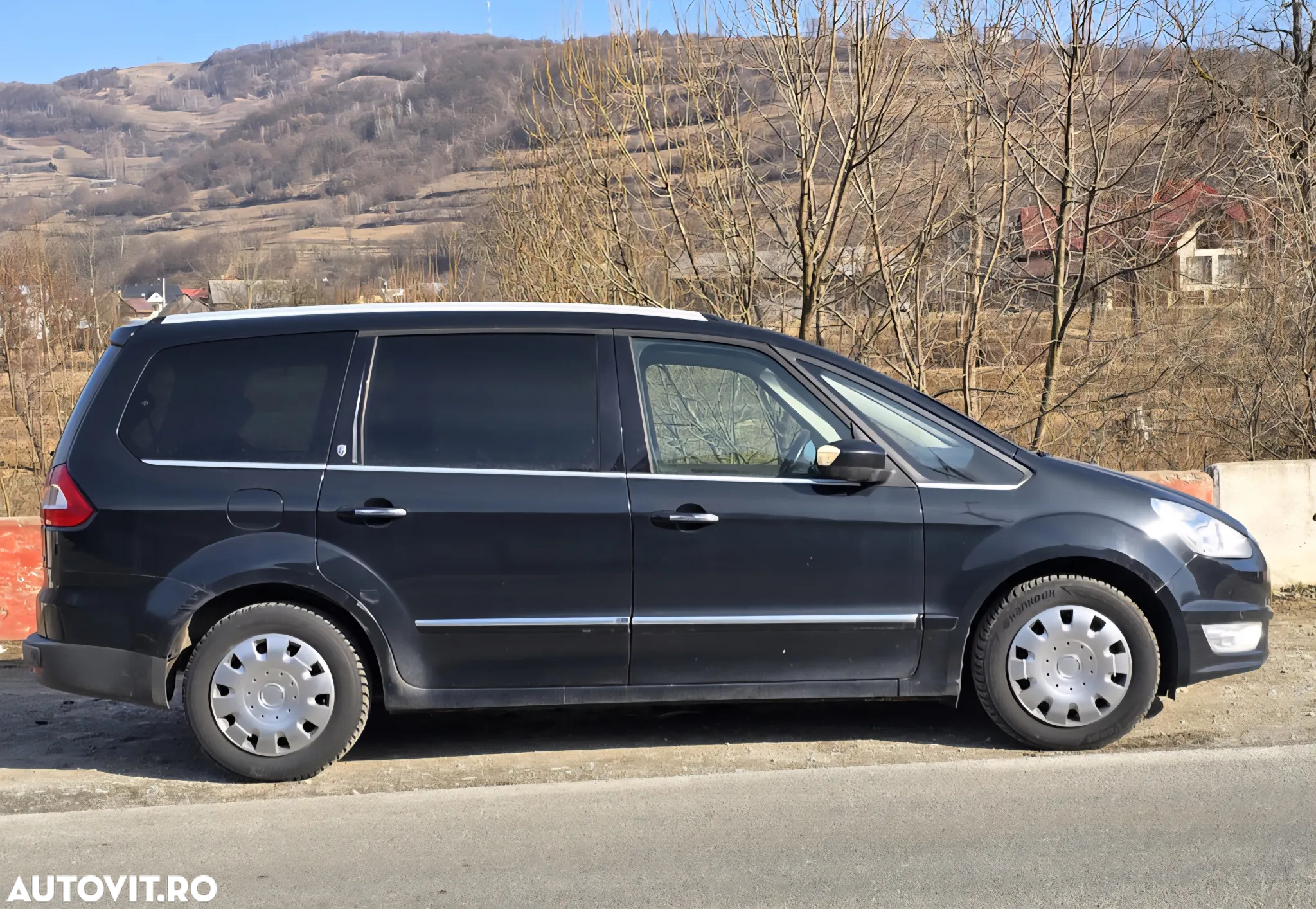 Ford Galaxy 2.0 TDCi DPF Ghia - 16