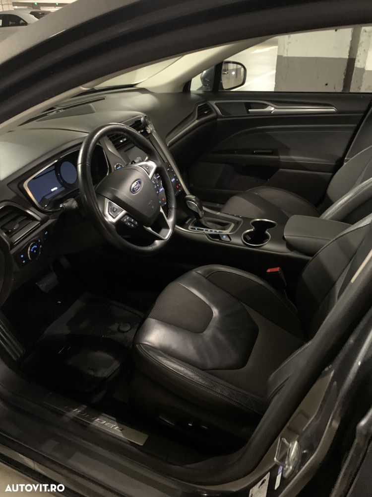 Ford Mondeo 1.5 EcoBoost Aut. Titanium - 24