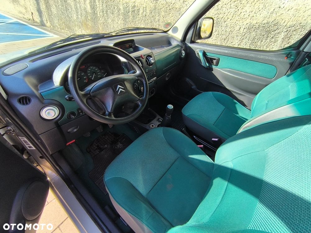 Citroën Berlingo II 1.6i Pakiet Plus - 11