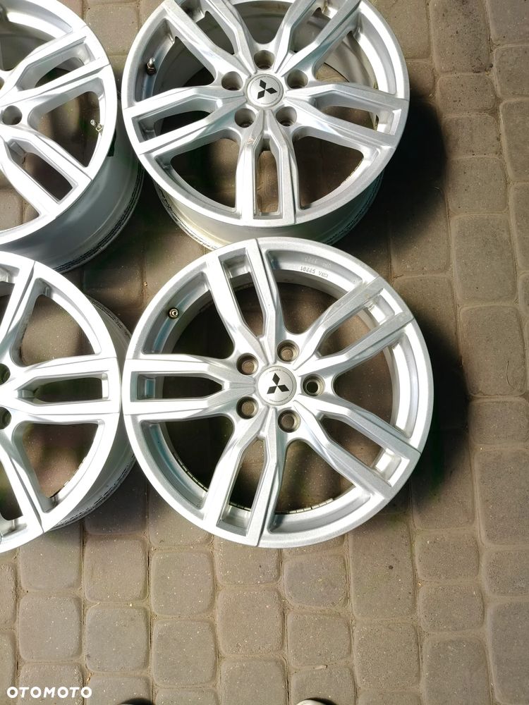 ALUFELGI ORYG. MITSUBISHI 7Jx17 ET38 5x114.3 + Czujniki - 5