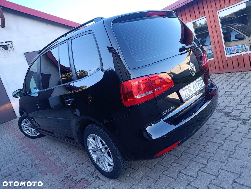 Volkswagen Touran - 3