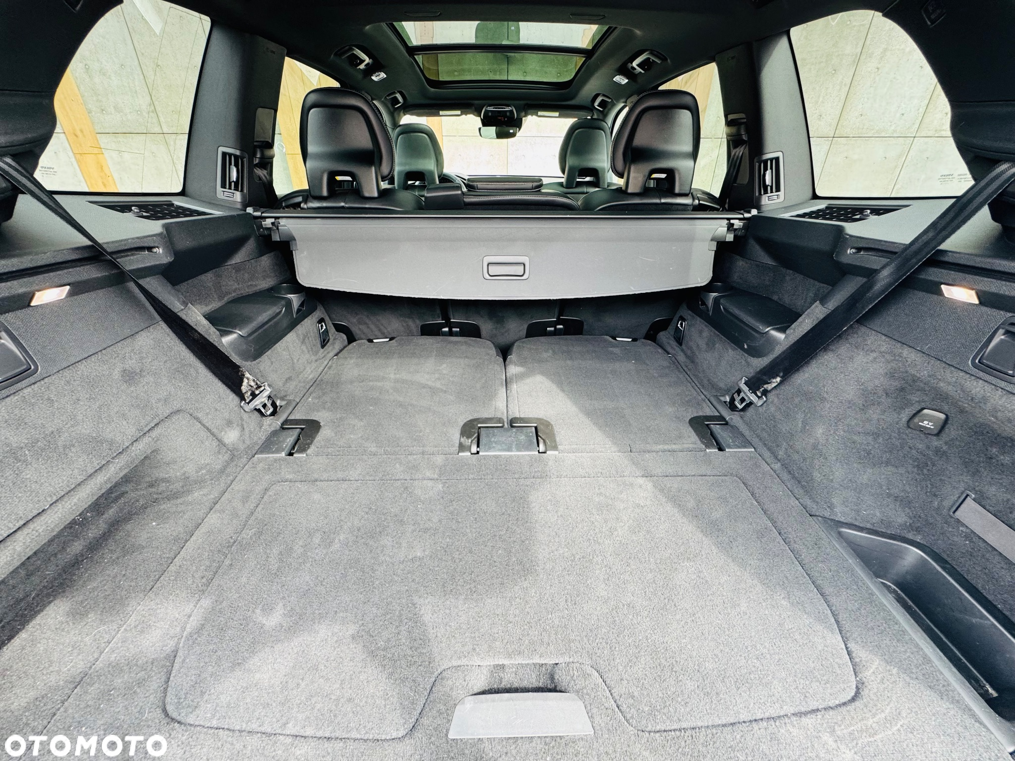 Volvo XC 90 T6 AWD R-Design 7os - 18
