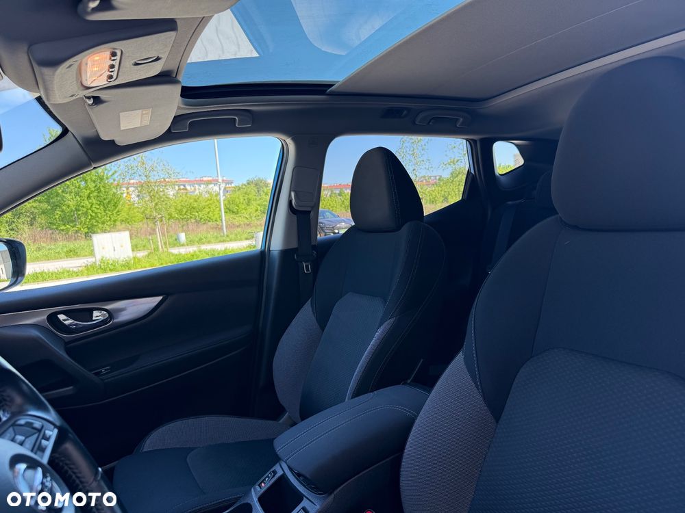 Nissan Qashqai 1.2 DIG-T N-Connecta Xtronic EU6 - 11