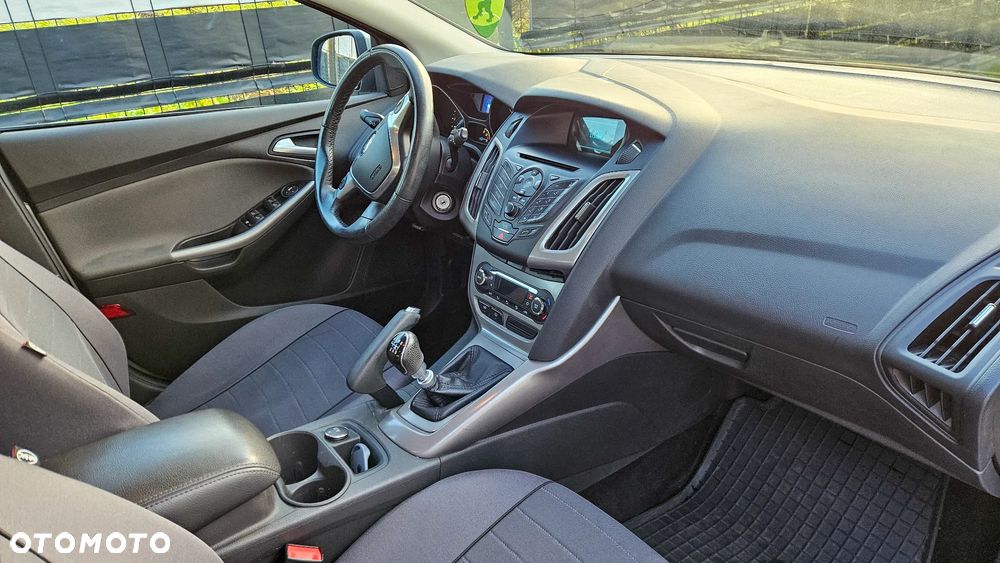 Ford Focus 1.6 TDCi Edition - 6