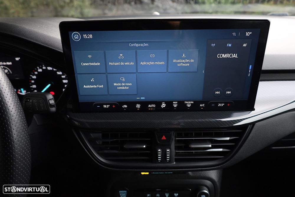 Ford Focus 1.0 EcoBoost MHEV ST-Line - 26