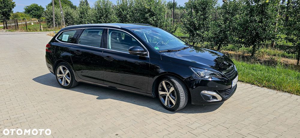 Peugeot 308 1.2 PureTech Allure S&S EAT6 - 8