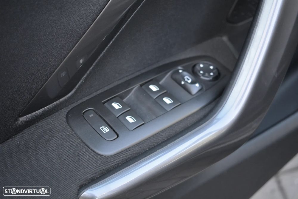 Peugeot 2008 1.2 PureTech Style - 18