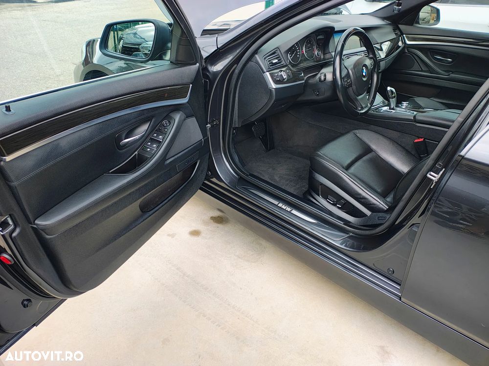 BMW Seria 5 520d Aut. Luxury Line - 19