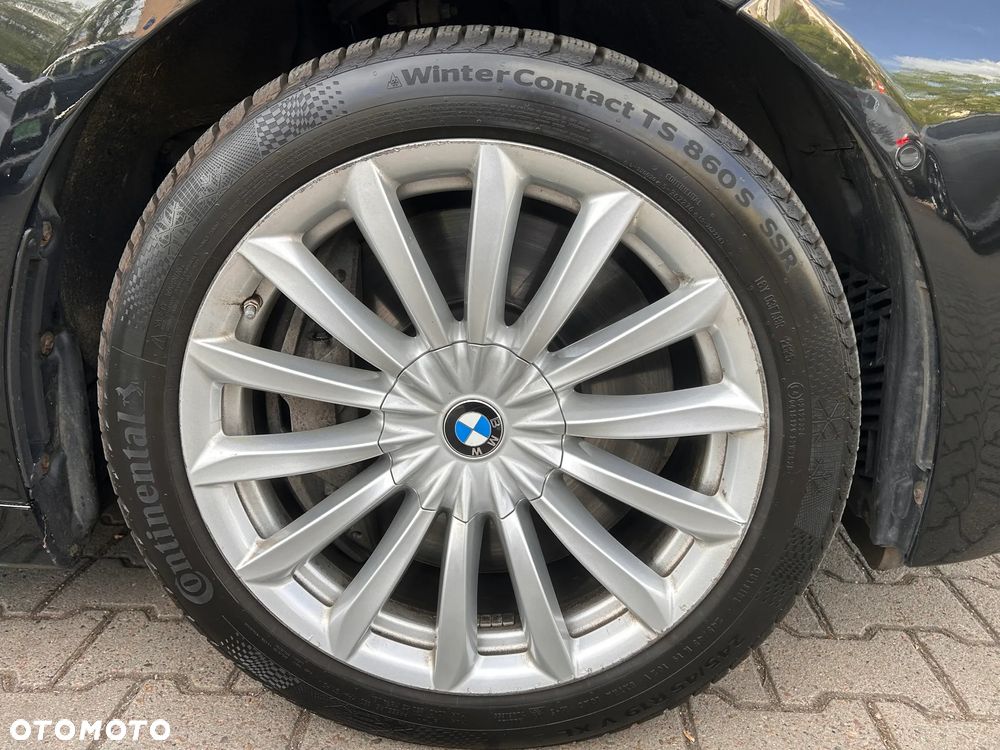 BMW Seria 7 750i xDrive sport - 6