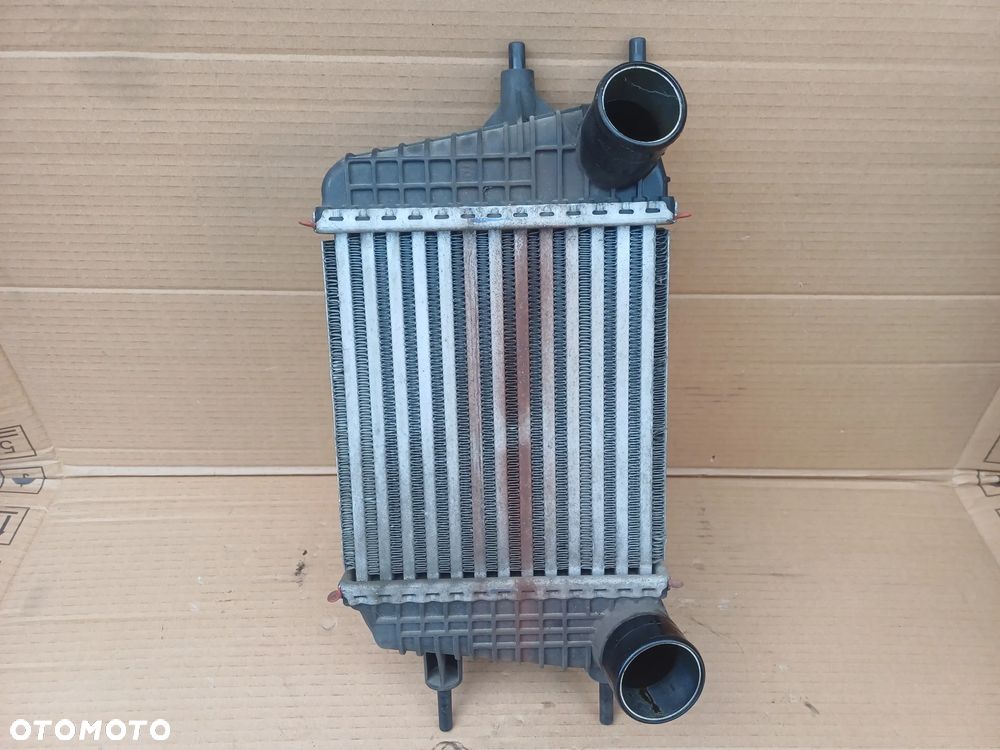 Nissan Note II E12 1.2 dig-s kompresor Chłodnica intercoolera Y0130002 - 1
