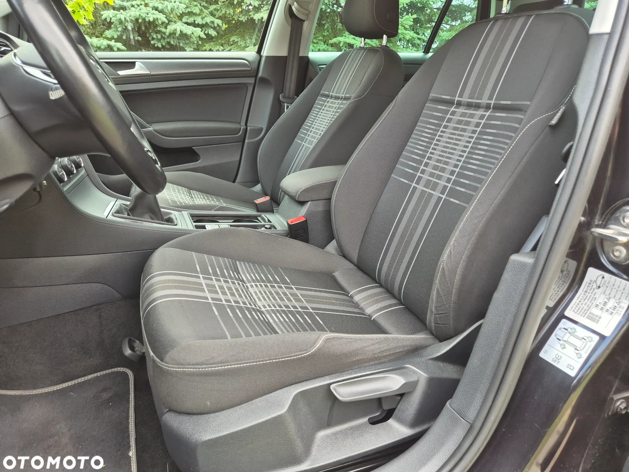 Volkswagen Golf 1.4 TSI BlueMotion Technology Lounge - 23