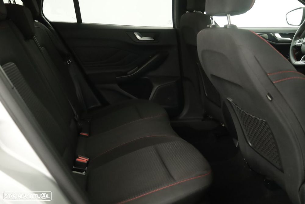 Ford Focus SW 1.0 EcoBoost MHEV ST-Line Aut. - 22