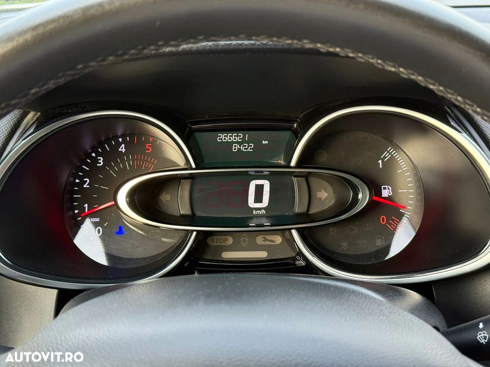 Renault Clio (Energy) dCi 90 Start & Stop LIMITED - 11
