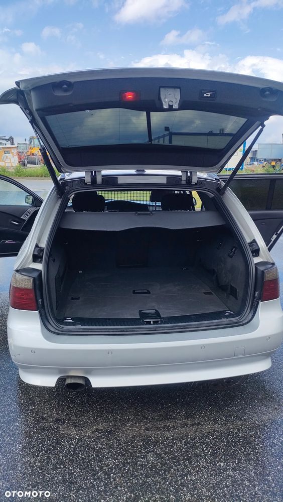 BMW Seria 5 520d Special Edition - 9