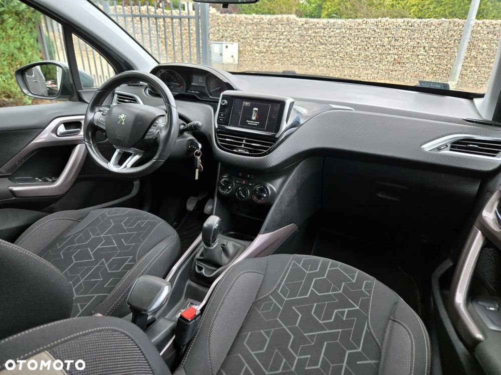 Peugeot 2008 1.2 VTi/Pure Tech Active - 6