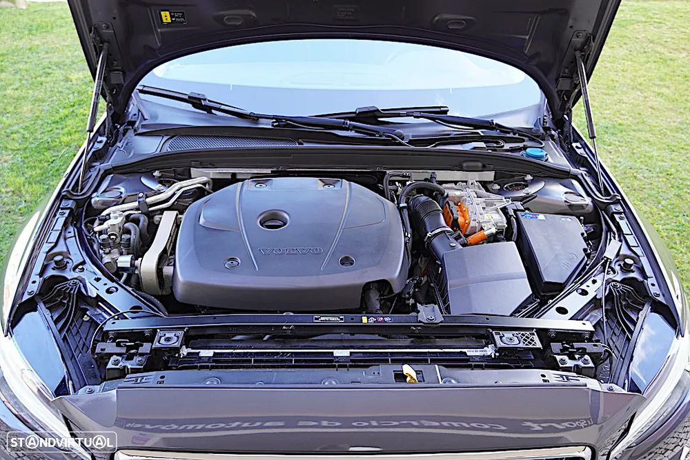 Volvo V60 2.0 T6 AWD TE Core - 17