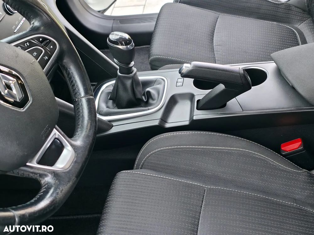 Renault Megane ENERGY dCi 110 ECO2 PLAY - 27