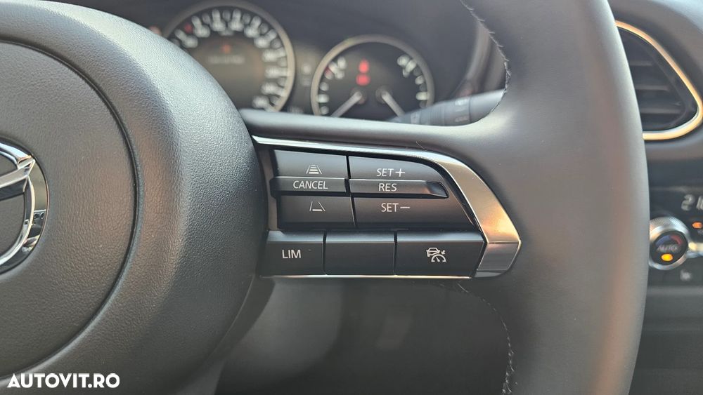 Mazda CX-30 e-SKYACTIV G140 AT MHEV Homura - 8