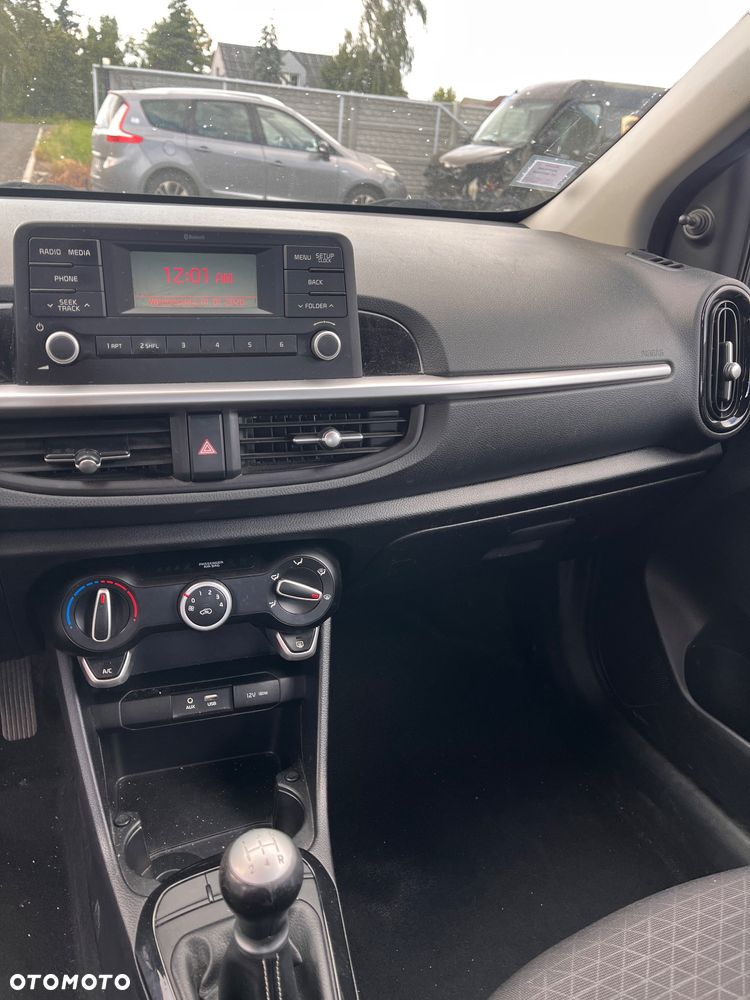 Kia Picanto - 8