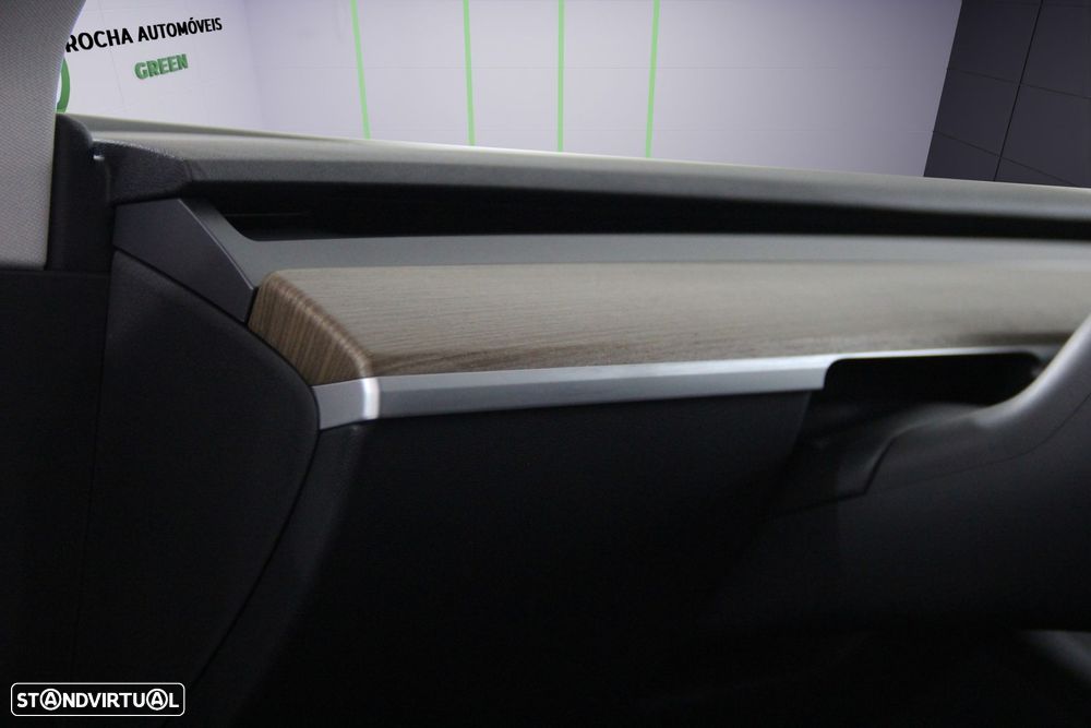 Tesla Model Y Tração Traseira - 7