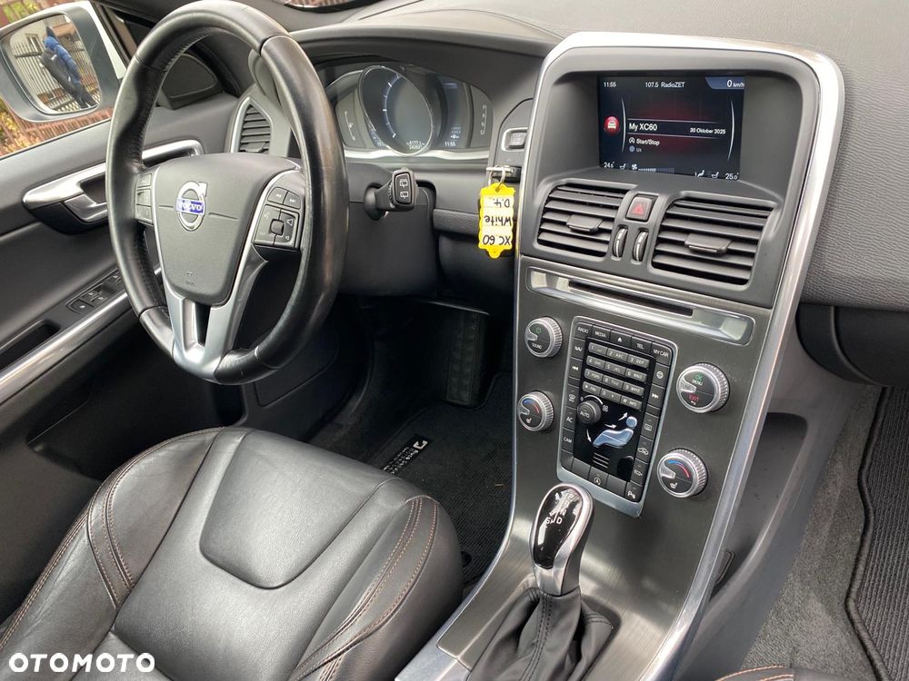 Volvo XC 60 D4 Drive-E Ocean Race - 7