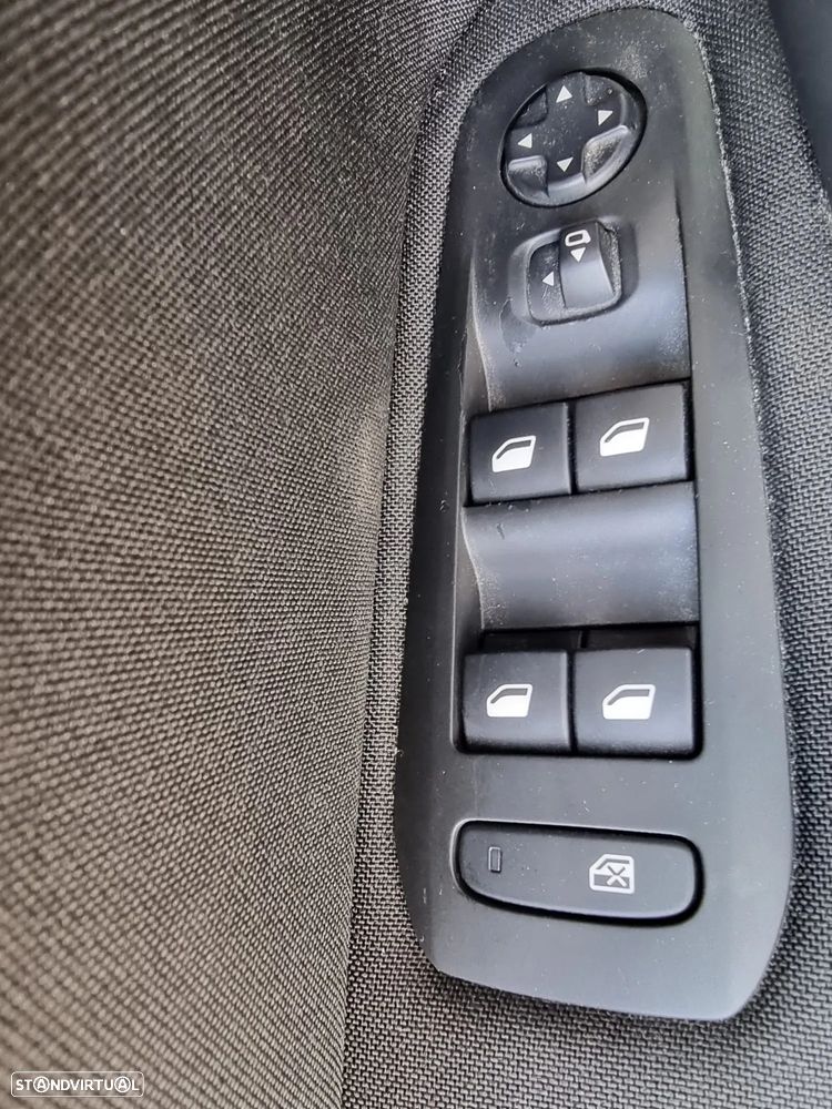 Peugeot 308 SW 1.6 BlueHDi Style - 25