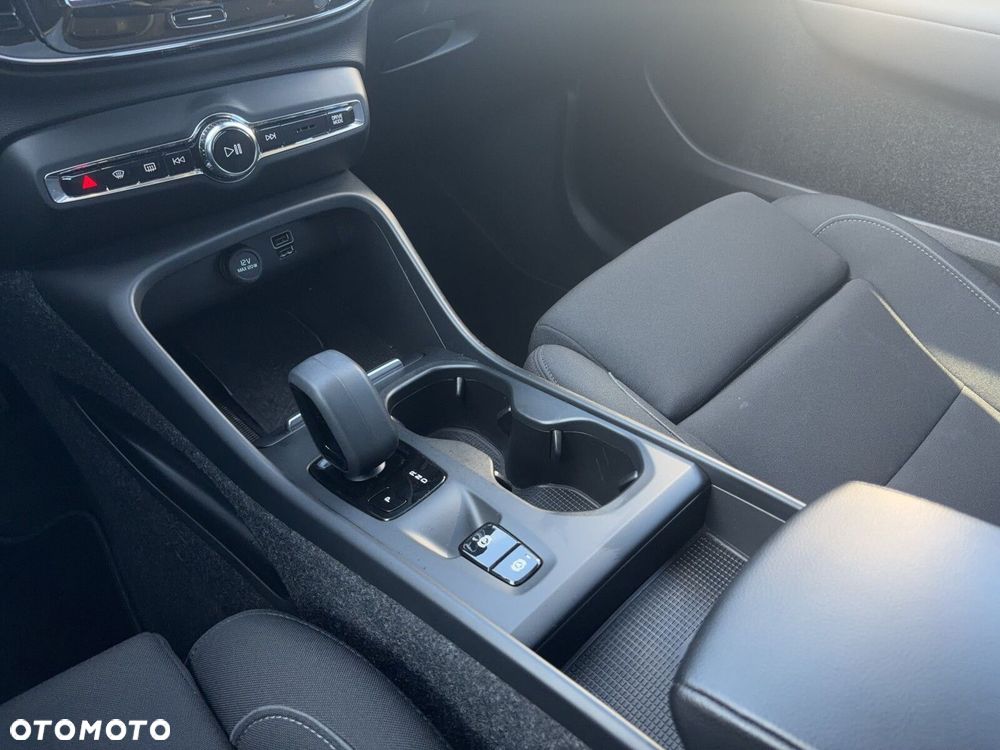 Volvo XC 40 T4 Plug-In Hybrid Inscription Expression Pro - 24