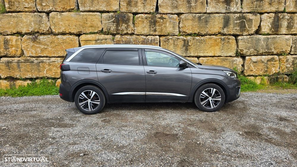 Peugeot 5008 1.5 BlueHDi Active - 4