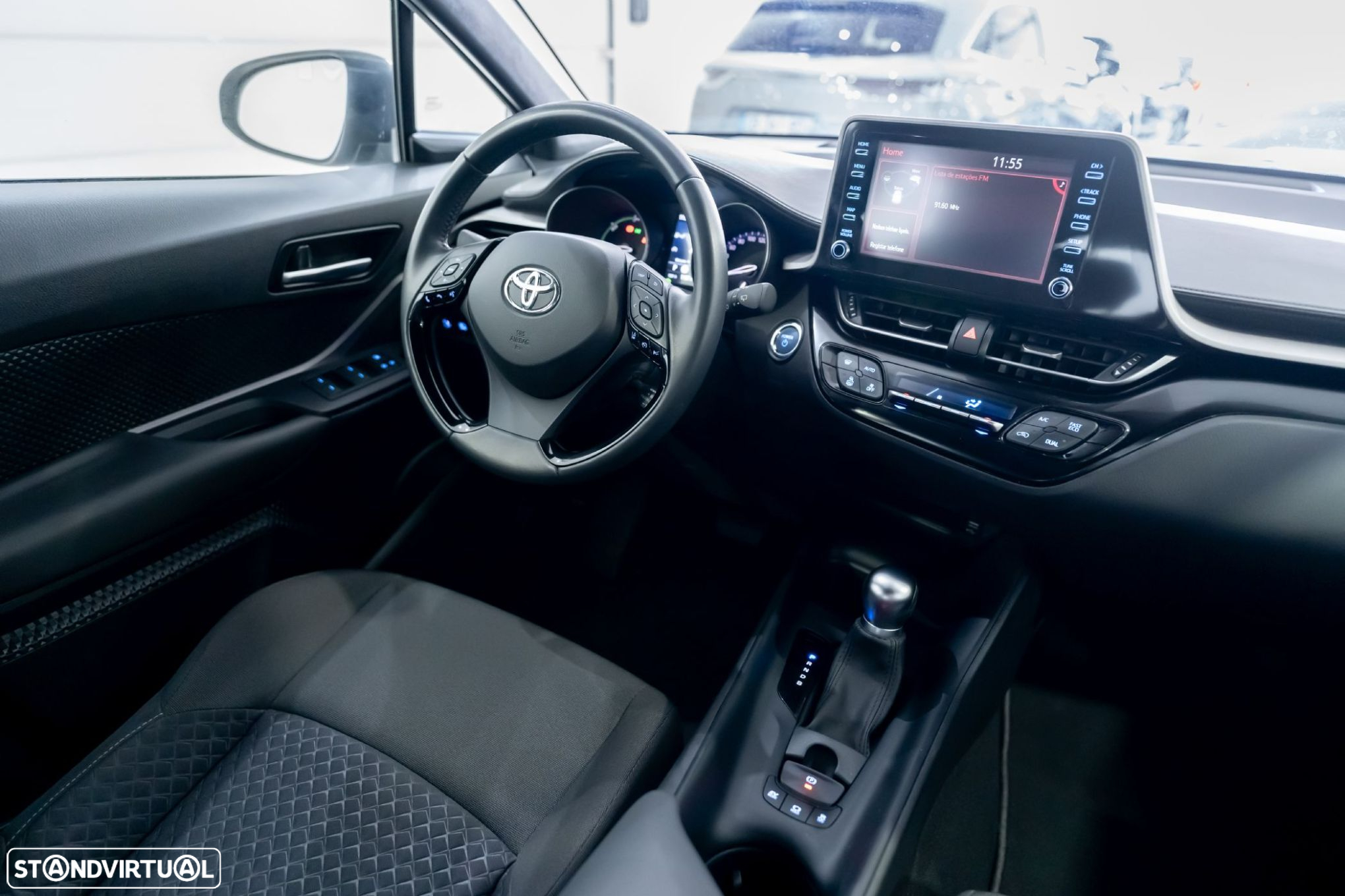 Toyota C-HR 1.8 Hybrid Comfort - 44