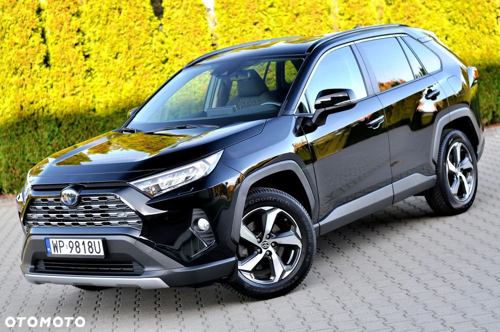 Toyota RAV4 - 8