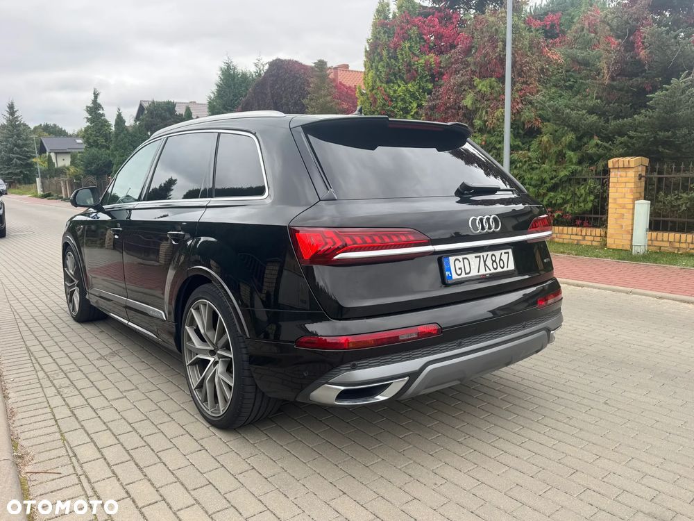 Audi Q7 - 12