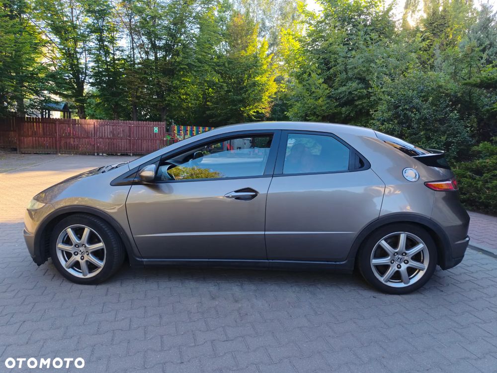 Honda Civic 2.2i-CTDi Comfort - 4