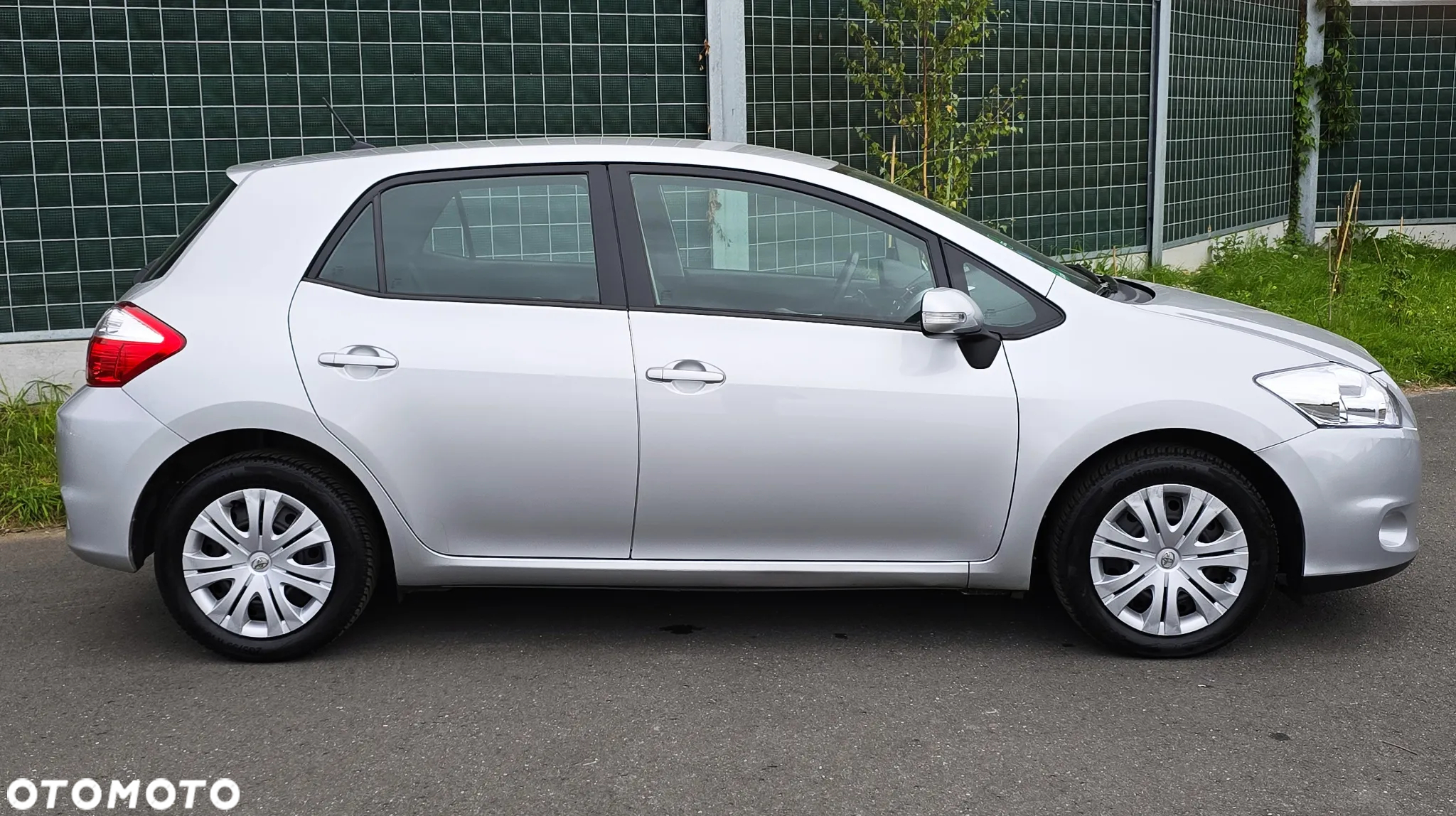 Toyota Auris 1.33 VVT-i Premium Comfort - 15