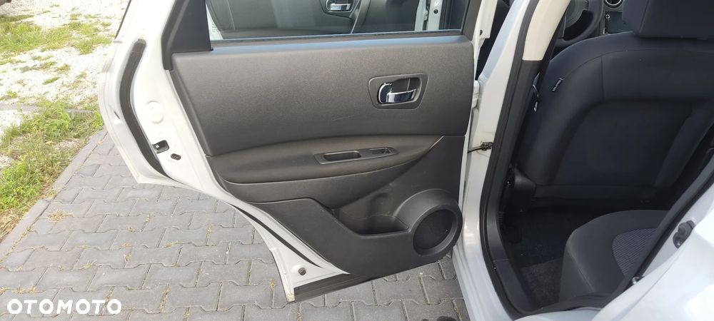 Nissan Qashqai 1.6 I-Way - 27