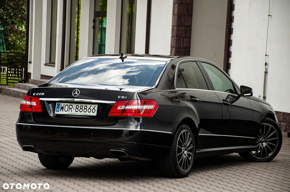Mercedes-Benz Klasa E 220 BlueTEC 4Matic 7G-TRONIC Avantgarde - 10